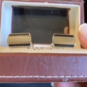 Chaps men’s silver tone cuff links with black inlaid stripes